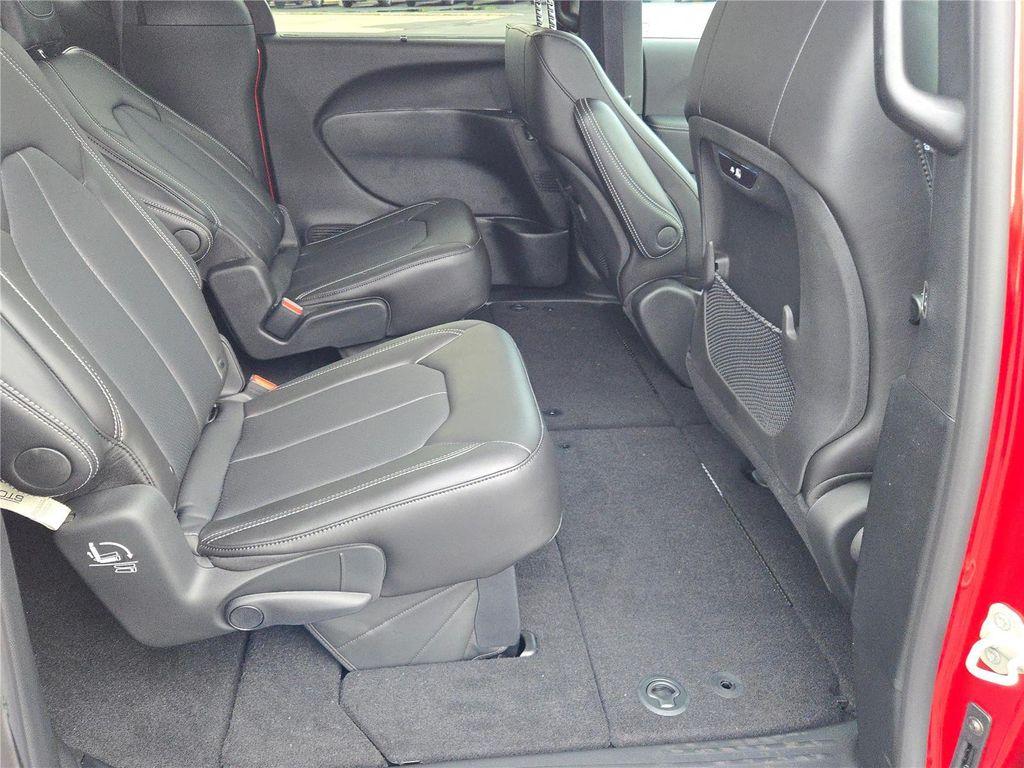 new 2026 Chrysler Pacifica car, priced at $41,980