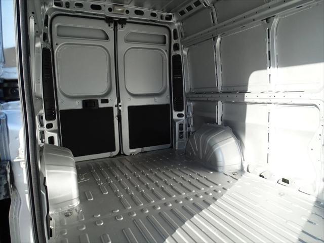 new 2025 Ram ProMaster 2500 car, priced at $49,090