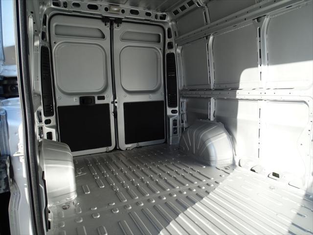 new 2025 Ram ProMaster 2500 car, priced at $47,590