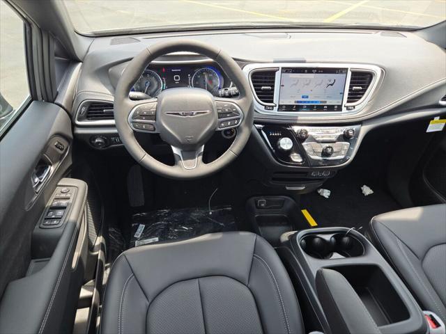new 2025 Chrysler Pacifica car, priced at $43,215