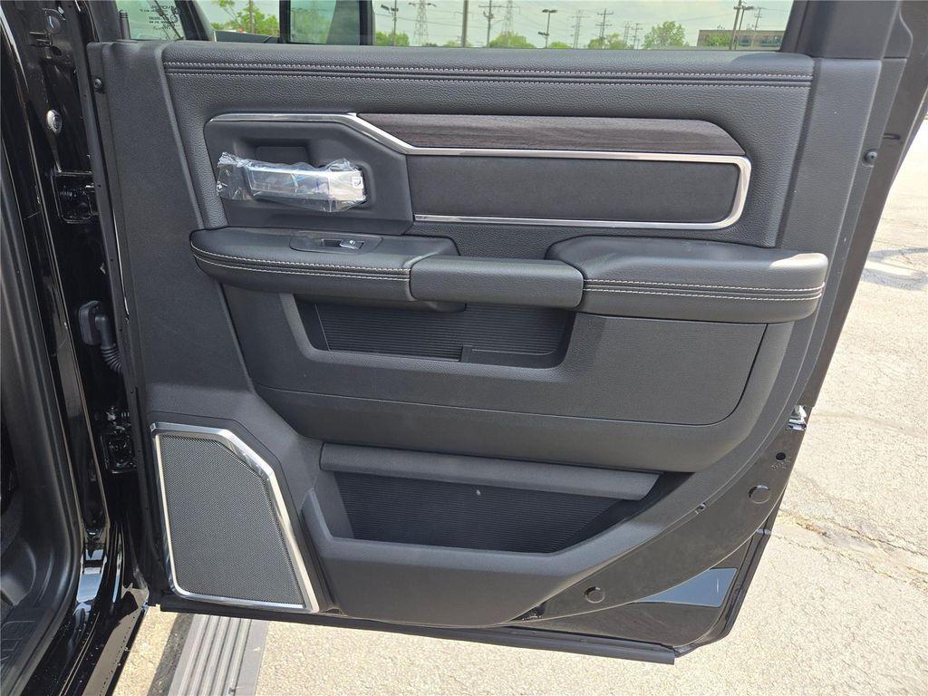 new 2025 Ram 2500 car, priced at $80,830