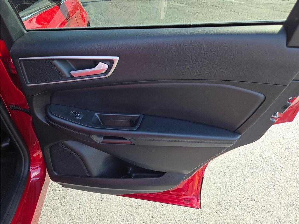 used 2023 Ford Edge car, priced at $25,250