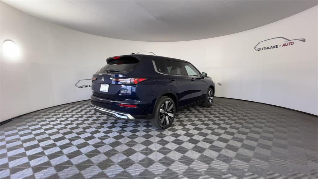 new 2025 Mitsubishi Outlander car, priced at $38,379