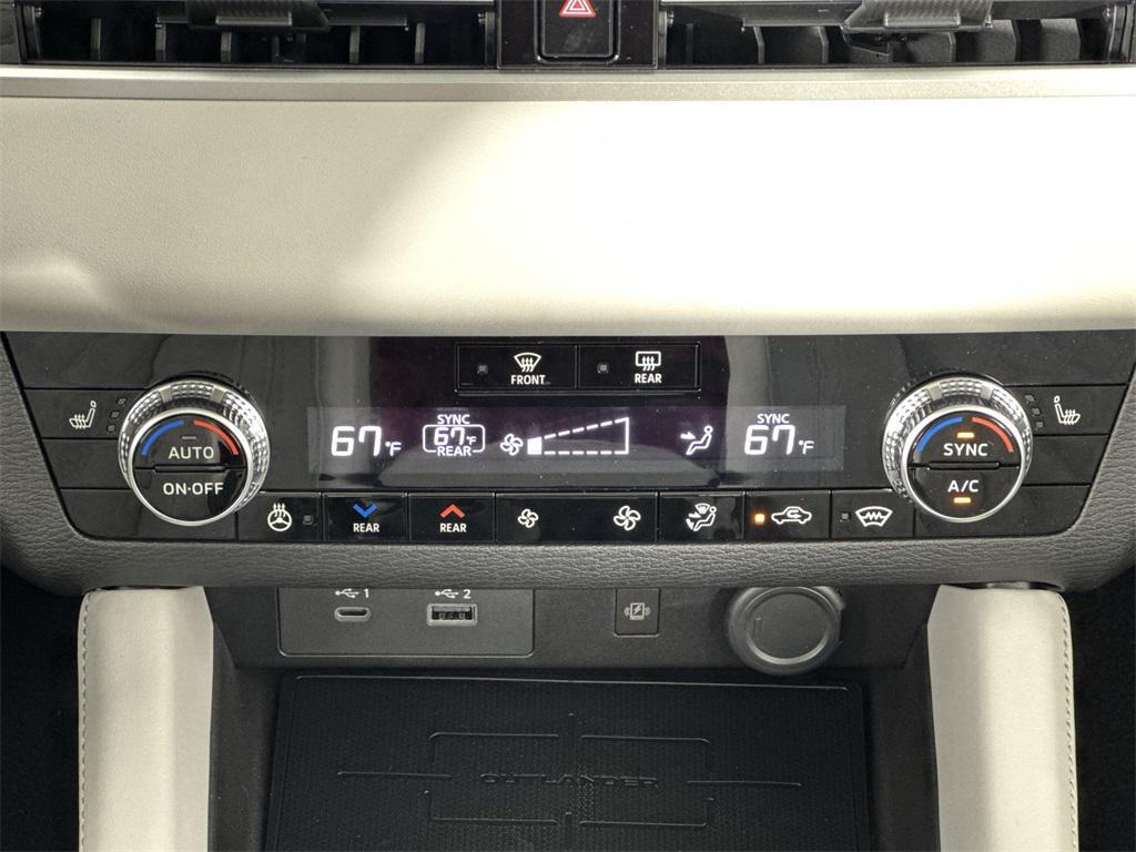 new 2025 Mitsubishi Outlander PHEV car, priced at $47,564