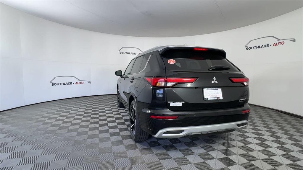 new 2025 Mitsubishi Outlander PHEV car, priced at $47,564