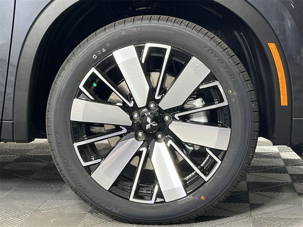 new 2025 Mitsubishi Outlander car, priced at $42,936