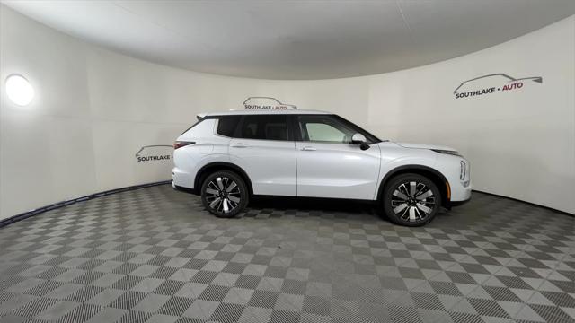 new 2025 Mitsubishi Outlander car, priced at $39,262
