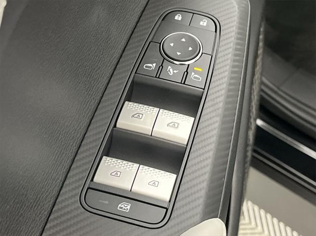 new 2025 Mitsubishi Outlander car, priced at $39,224