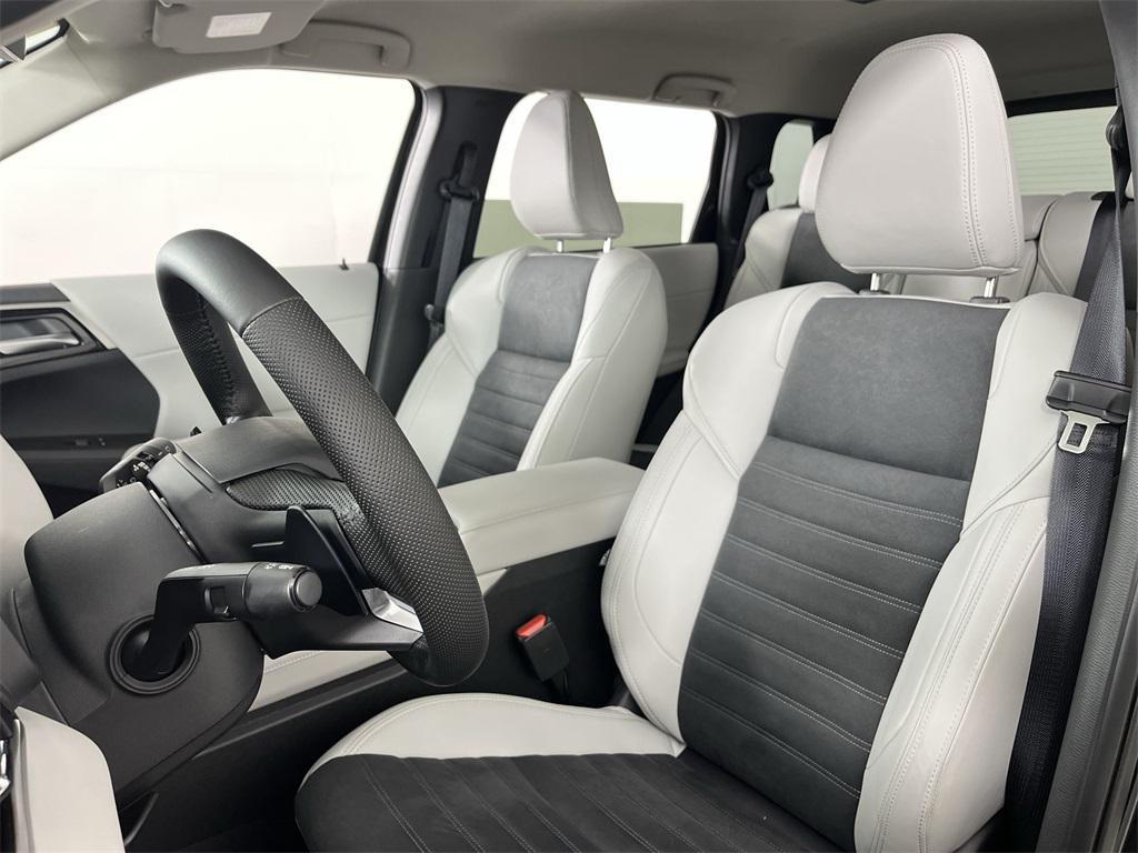 new 2025 Mitsubishi Outlander car, priced at $34,381