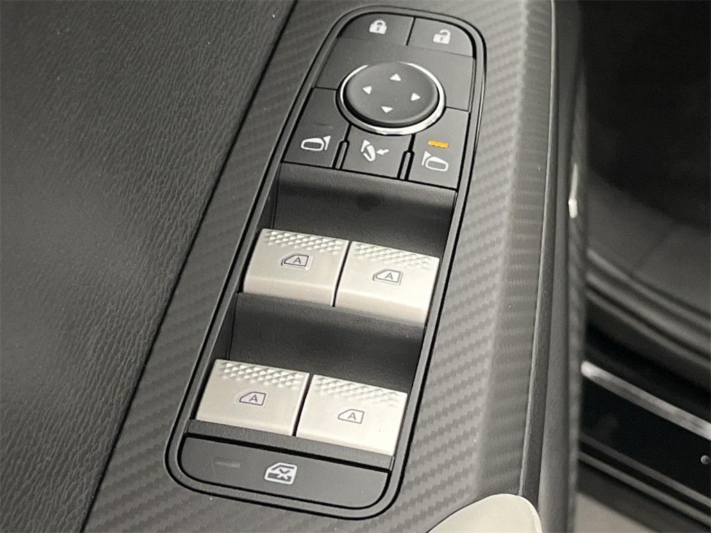 new 2025 Mitsubishi Outlander car, priced at $34,381