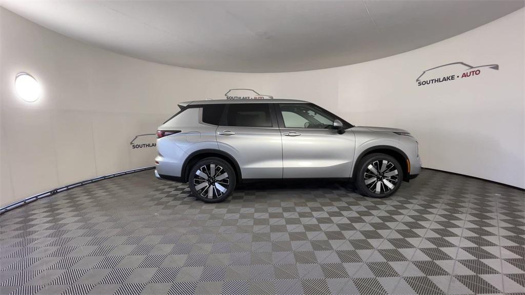 new 2025 Mitsubishi Outlander car, priced at $35,896