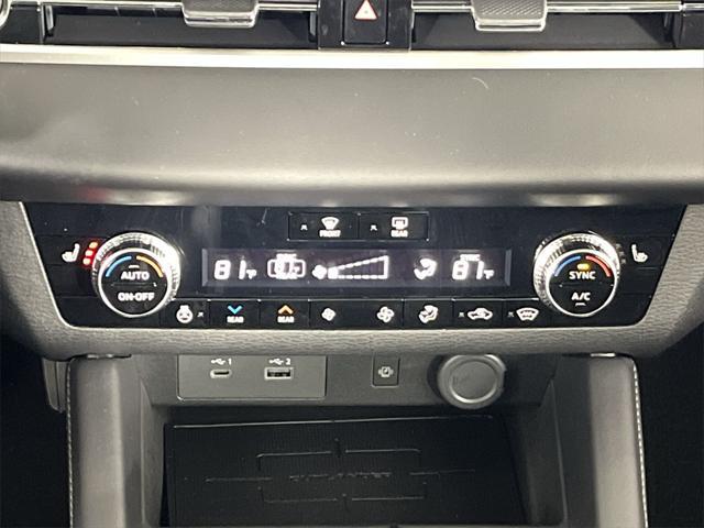 new 2025 Mitsubishi Outlander PHEV car, priced at $49,658