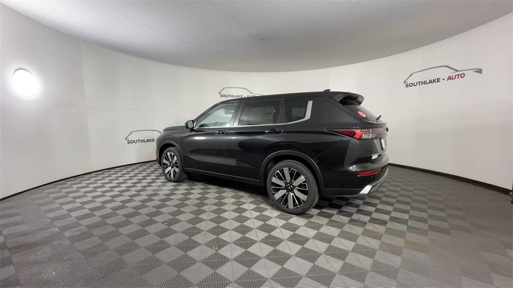 new 2025 Mitsubishi Outlander car, priced at $39,999