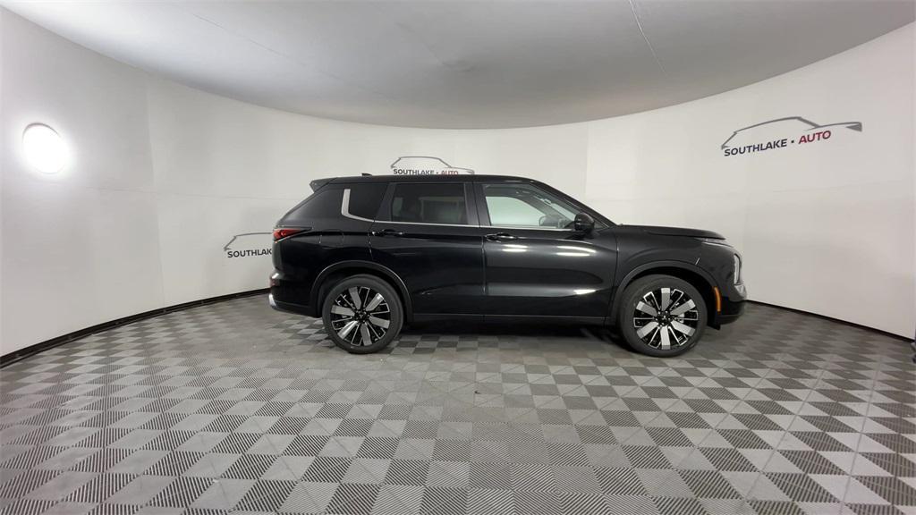 new 2025 Mitsubishi Outlander car, priced at $39,999