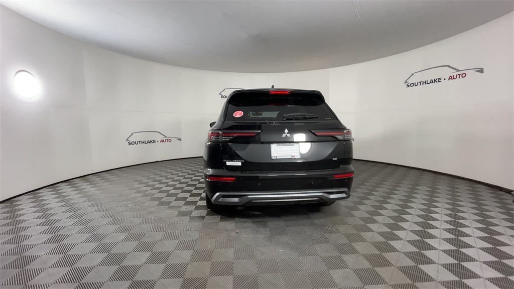 new 2025 Mitsubishi Outlander car, priced at $39,999
