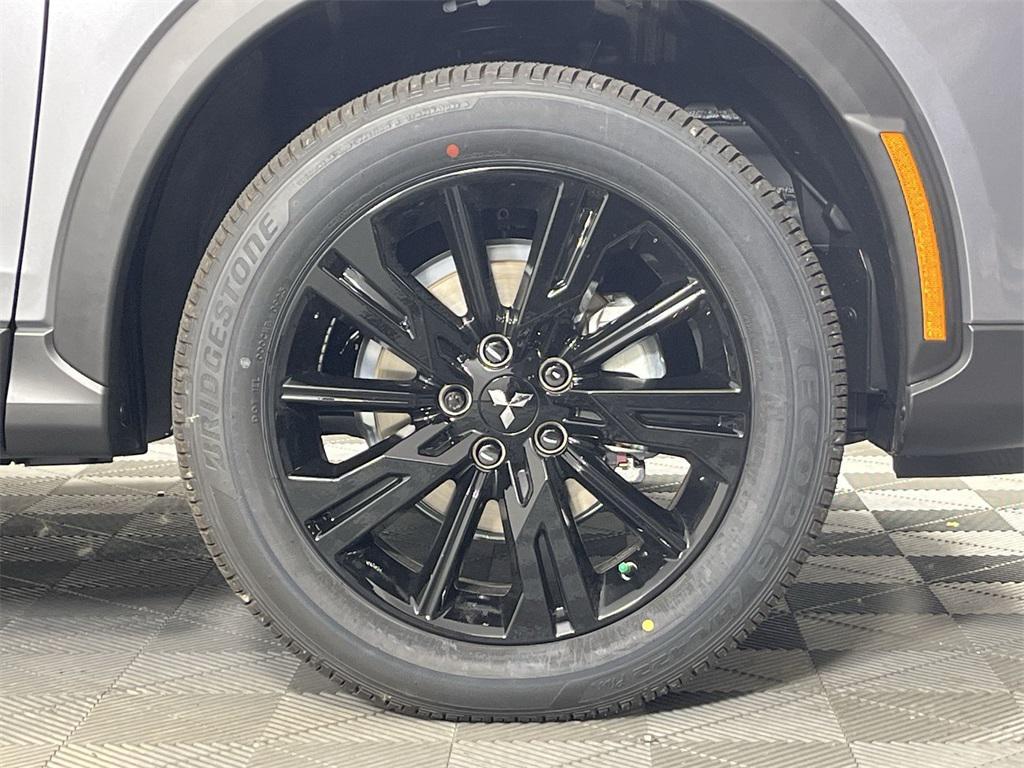 new 2025 Mitsubishi Eclipse Cross car, priced at $31,086