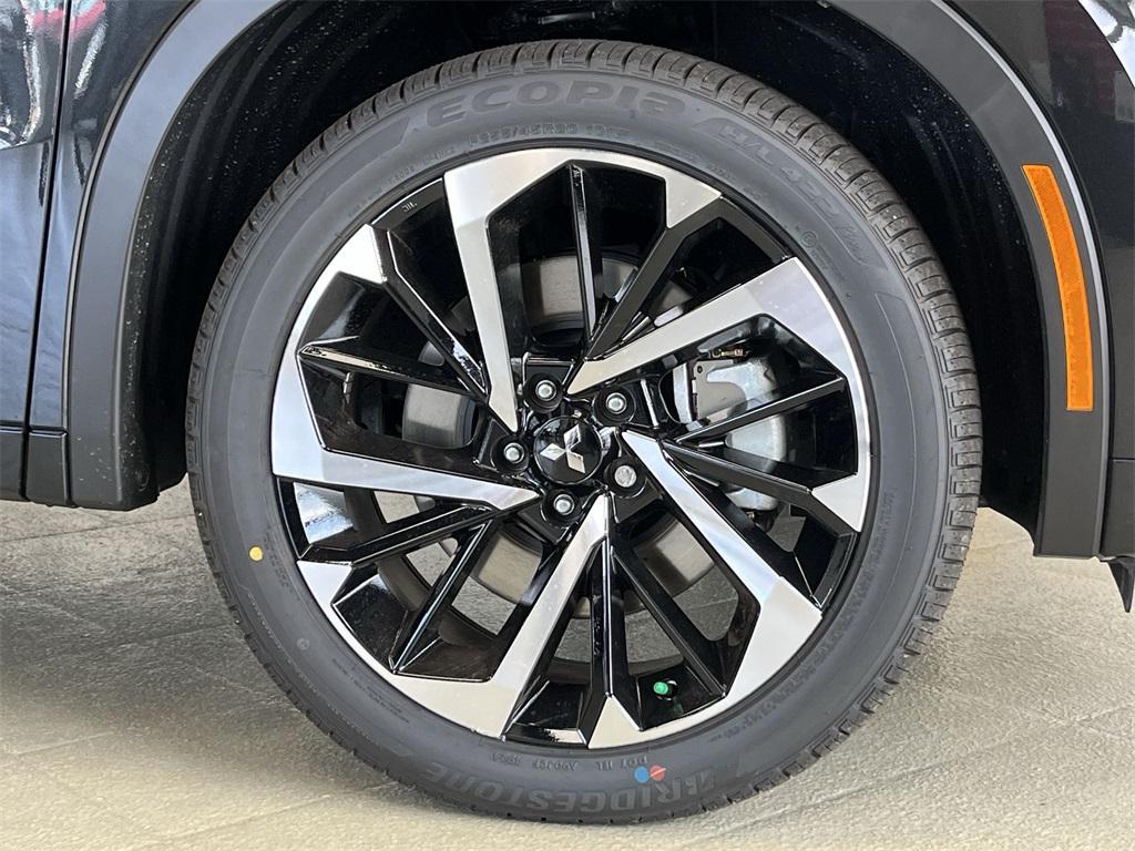 new 2025 Mitsubishi Outlander PHEV car, priced at $47,520