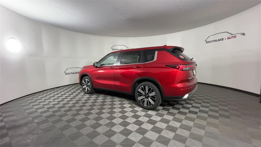new 2025 Mitsubishi Outlander car, priced at $37,124
