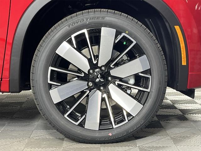 new 2025 Mitsubishi Outlander car, priced at $40,851