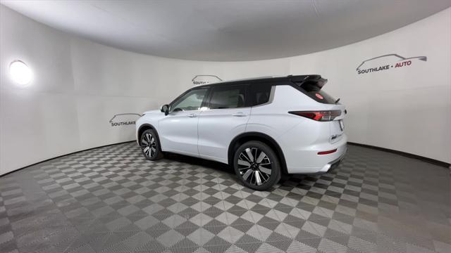 new 2025 Mitsubishi Outlander car, priced at $46,944