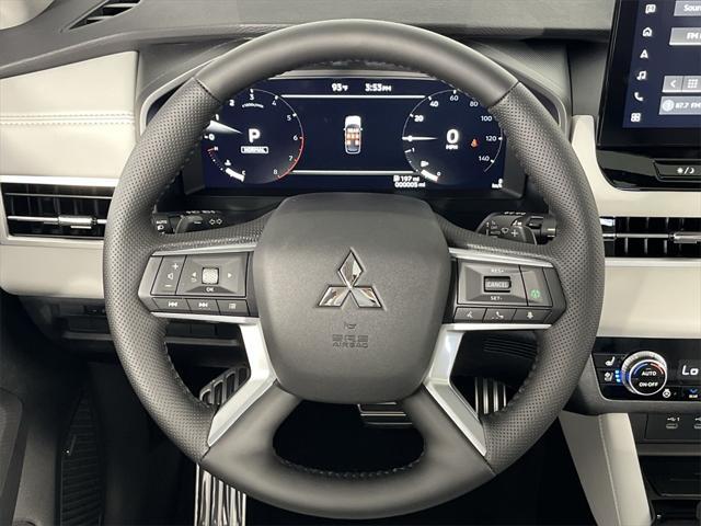 new 2025 Mitsubishi Outlander car, priced at $43,494