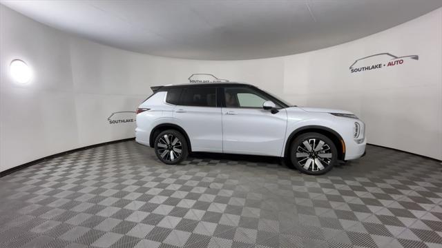 new 2025 Mitsubishi Outlander car, priced at $43,832