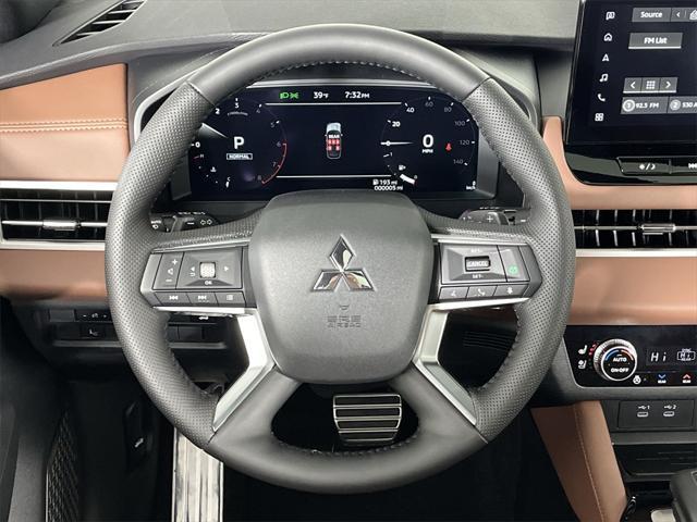 new 2025 Mitsubishi Outlander car, priced at $43,832