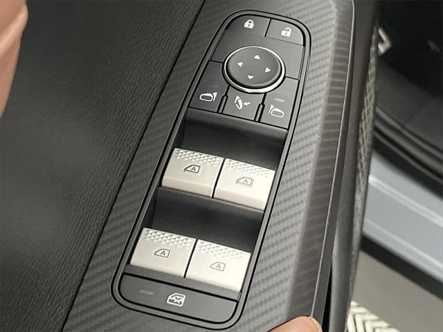 new 2025 Mitsubishi Outlander car, priced at $46,999