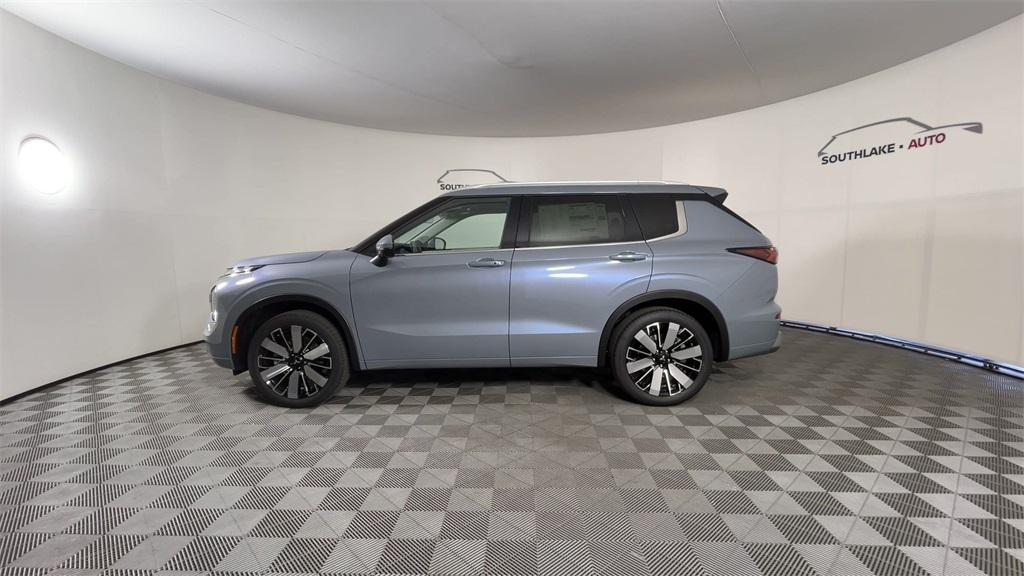new 2025 Mitsubishi Outlander car, priced at $40,987
