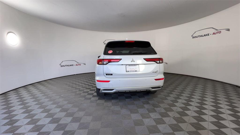 new 2025 Mitsubishi Outlander PHEV car, priced at $45,868