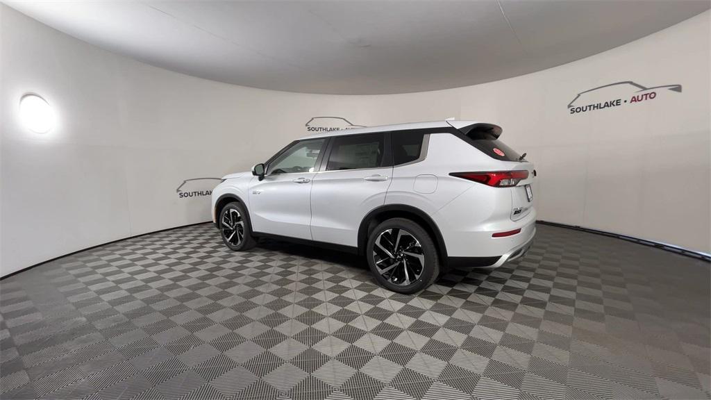 new 2025 Mitsubishi Outlander PHEV car, priced at $45,868