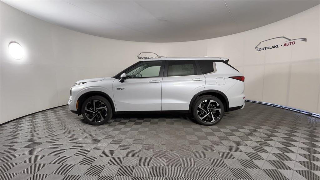 new 2025 Mitsubishi Outlander PHEV car, priced at $45,868