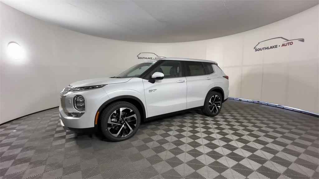 new 2025 Mitsubishi Outlander PHEV car, priced at $45,868