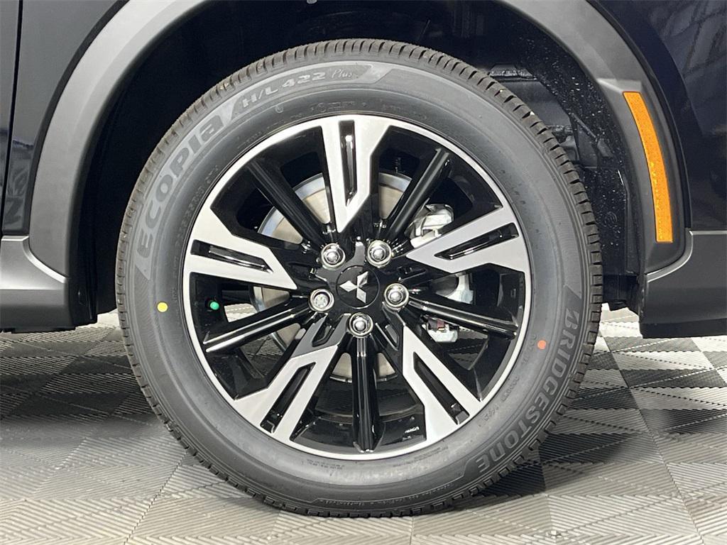 new 2025 Mitsubishi Eclipse Cross car, priced at $31,916