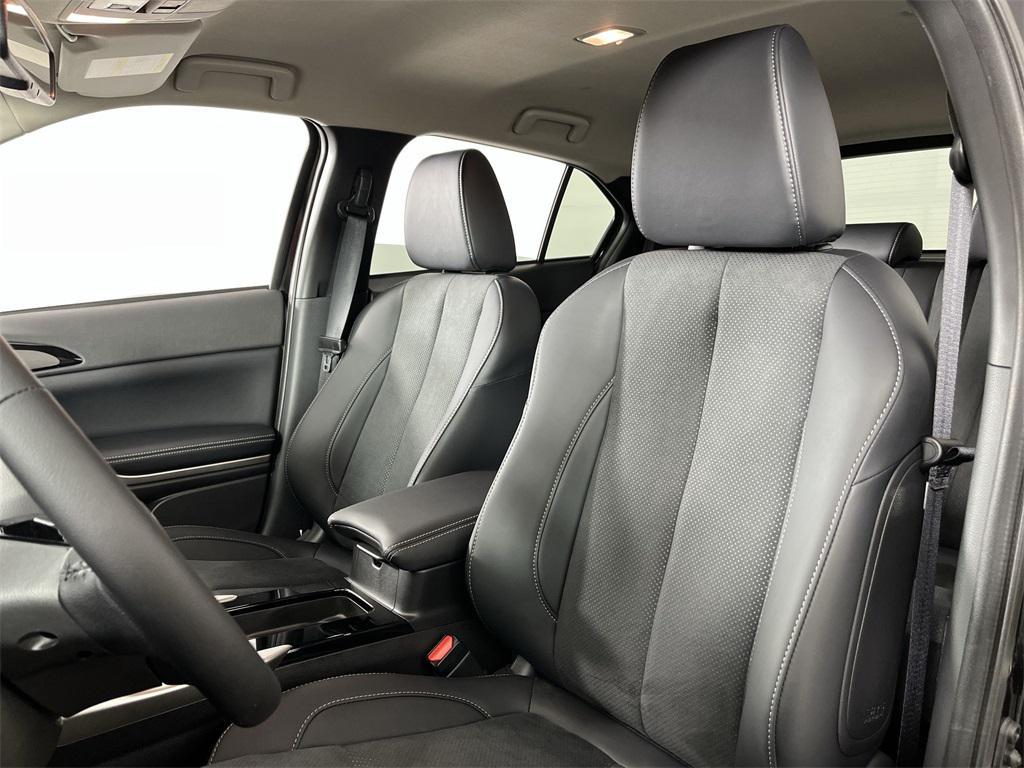 new 2025 Mitsubishi Eclipse Cross car, priced at $31,916