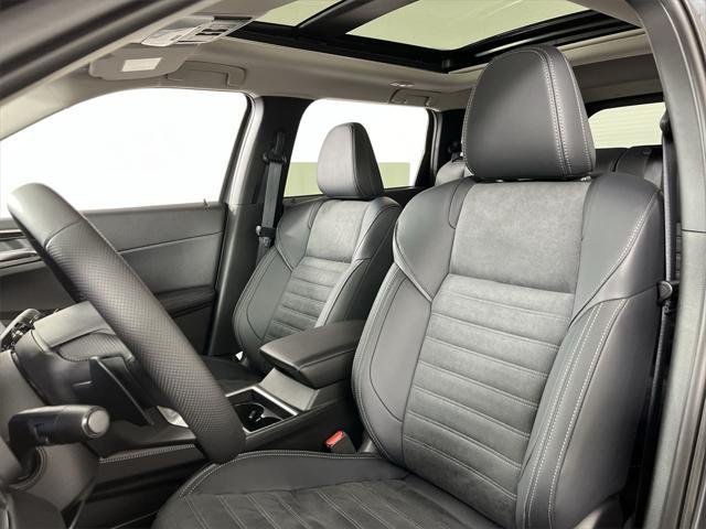 new 2025 Mitsubishi Outlander PHEV car, priced at $45,338