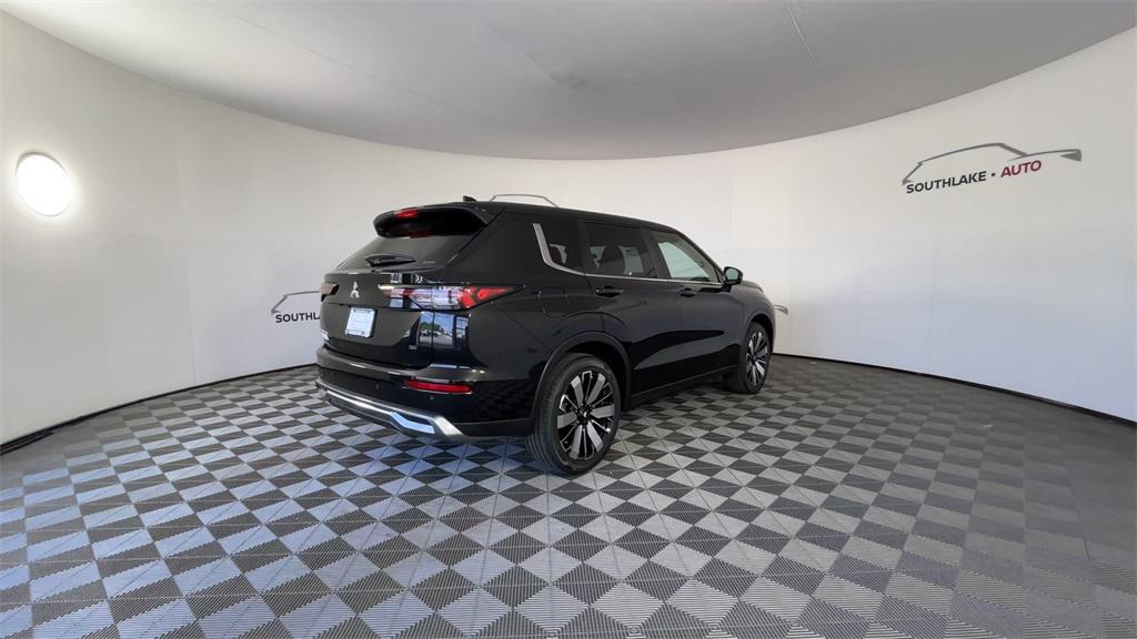 new 2025 Mitsubishi Outlander car, priced at $36,409