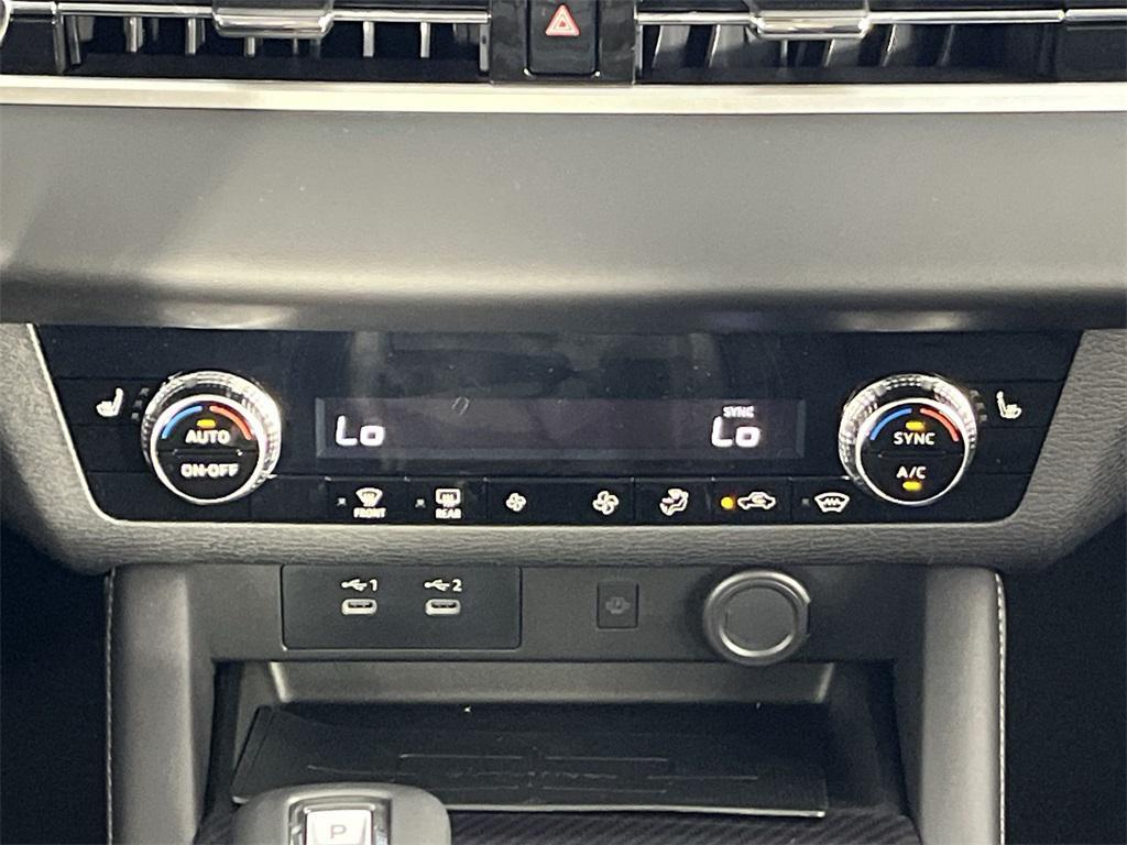 new 2025 Mitsubishi Outlander car, priced at $36,409