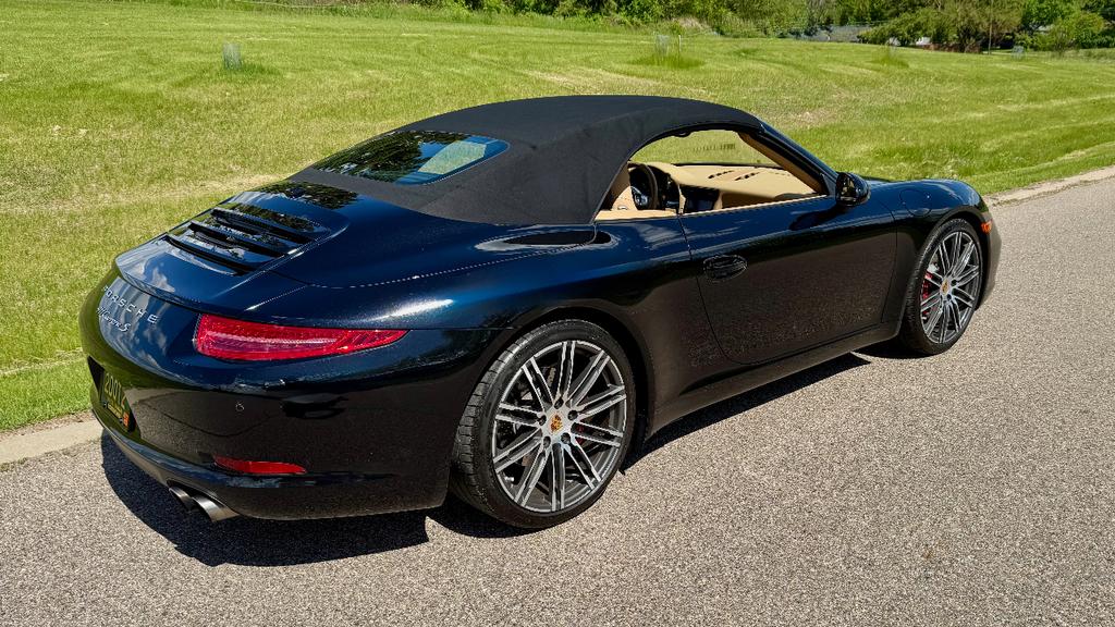 used 2015 Porsche 911 car, priced at $82,500