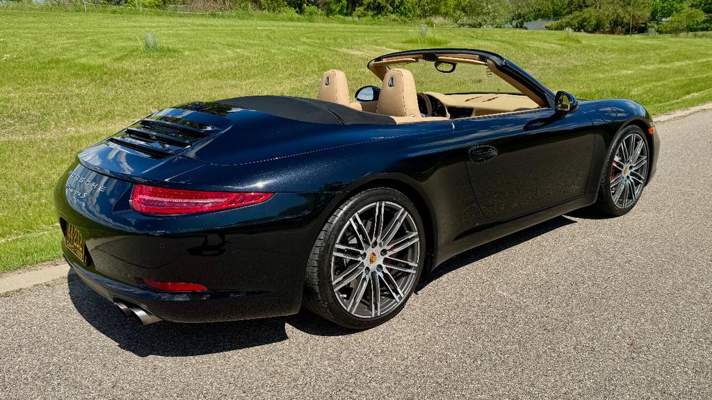 used 2015 Porsche 911 car, priced at $82,500