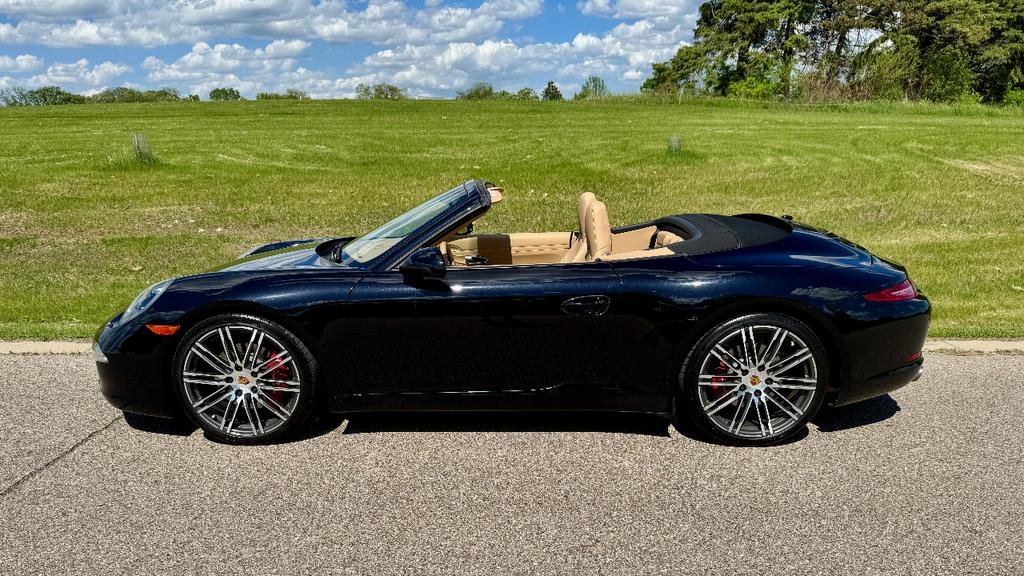used 2015 Porsche 911 car, priced at $82,500