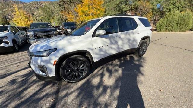 used 2023 Chevrolet Traverse car, priced at $34,910