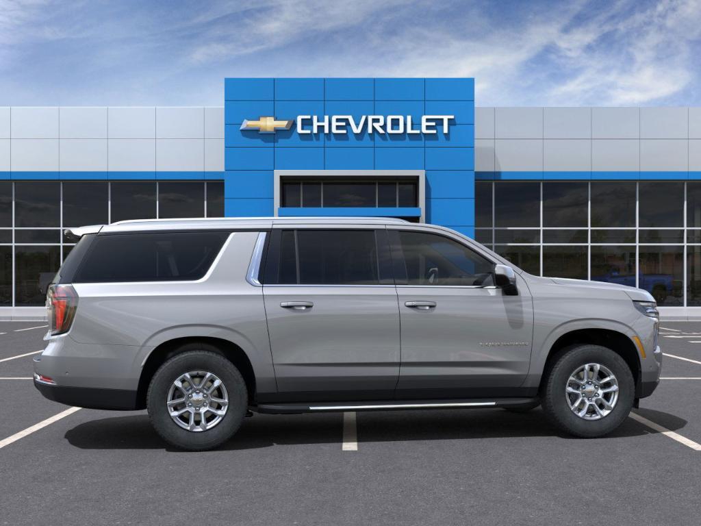 new 2025 Chevrolet Suburban car, priced at $70,684