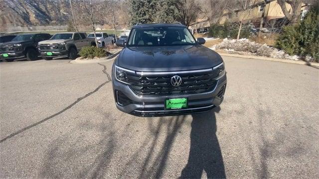 used 2024 Volkswagen Atlas car, priced at $44,210