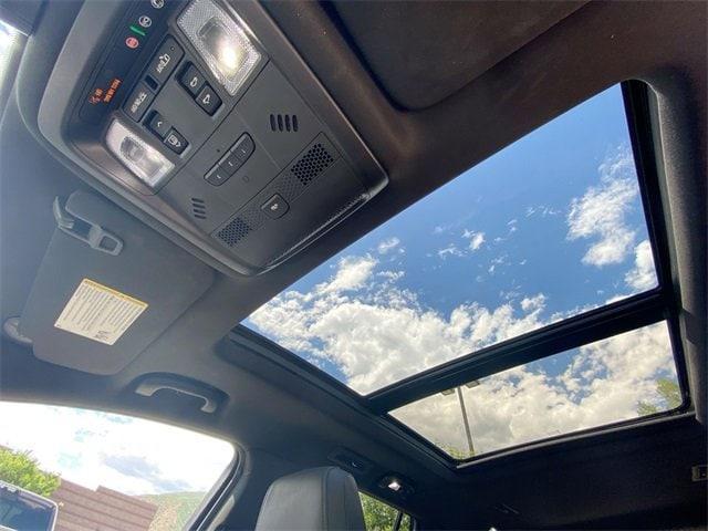 used 2022 Cadillac XT6 car, priced at $31,410