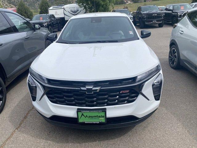 used 2024 Chevrolet Trax car, priced at $23,010