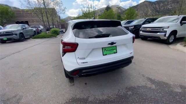 used 2024 Chevrolet Trax car, priced at $22,910