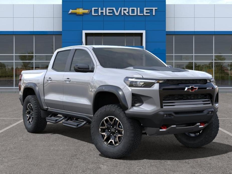 new 2024 Chevrolet Colorado car