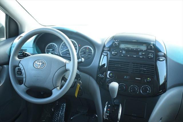 used 2004 Toyota Sienna car, priced at $10,995