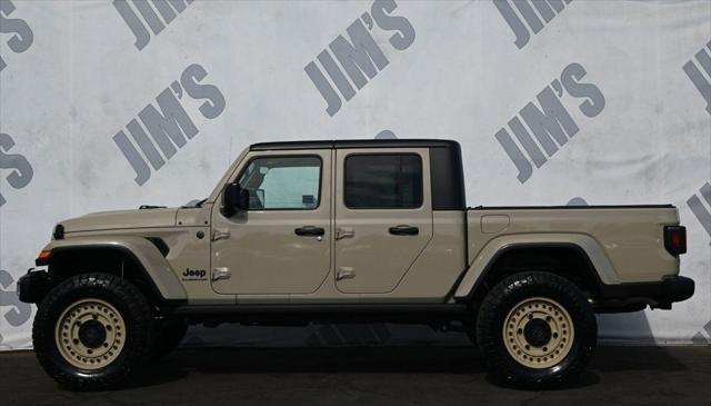 used 2022 Jeep Gladiator car, priced at $40,995